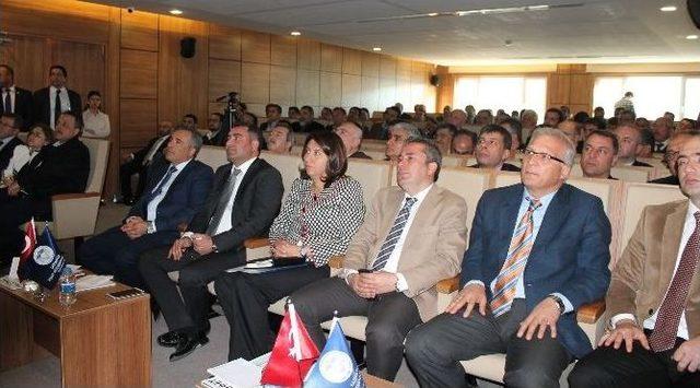 Şahin, İnşaat Sektörünün Temsilcileriyle Toplandı