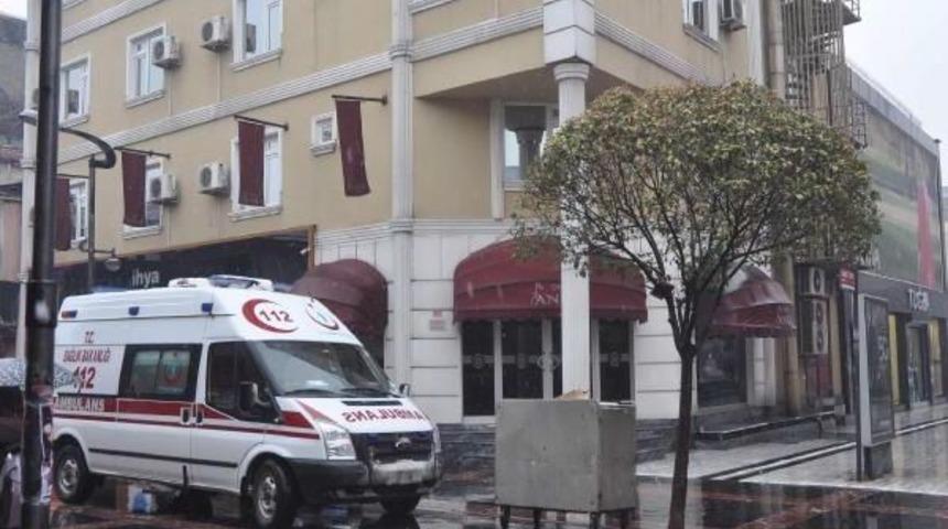 Sara Hastası Otelde &Ouml;ld&uuml;