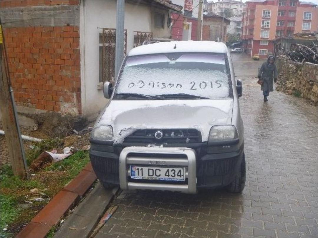 Bilecik&rsquo;te Kar Yağışı Y&uuml;ksek Kesimleri Beyaza B&uuml;r&uuml;d&uuml;