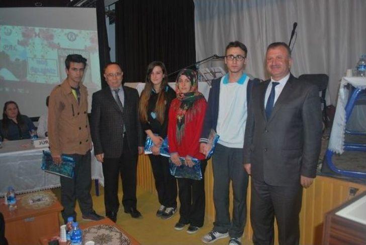 Pazarlar Anadolu Lisesinde Münazara G5