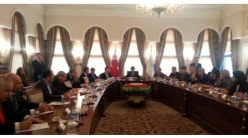 İstanbul Valiliği&rsquo;nde &lsquo;se&ccedil;im G&uuml;venliği&rsquo; Toplantısı