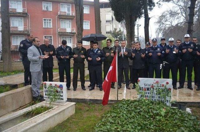 Kula’da Şehit Mezarlığına Ziyaret