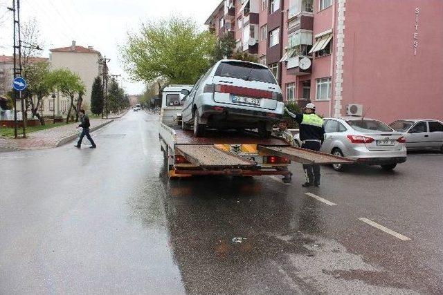 Edirne’de Yağmur Beraberinde Trafik Kazalarını Getirdi