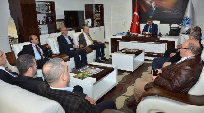 Tgf Başkanı Karaca, Başkan G&uuml;rkan&rsquo;ı Ziyaret Etti