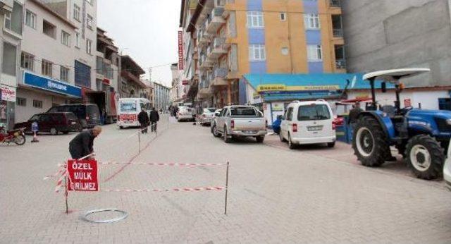 İstimlak Bedeli Ödenmeyince Yolu Ulaşıma Kapattı