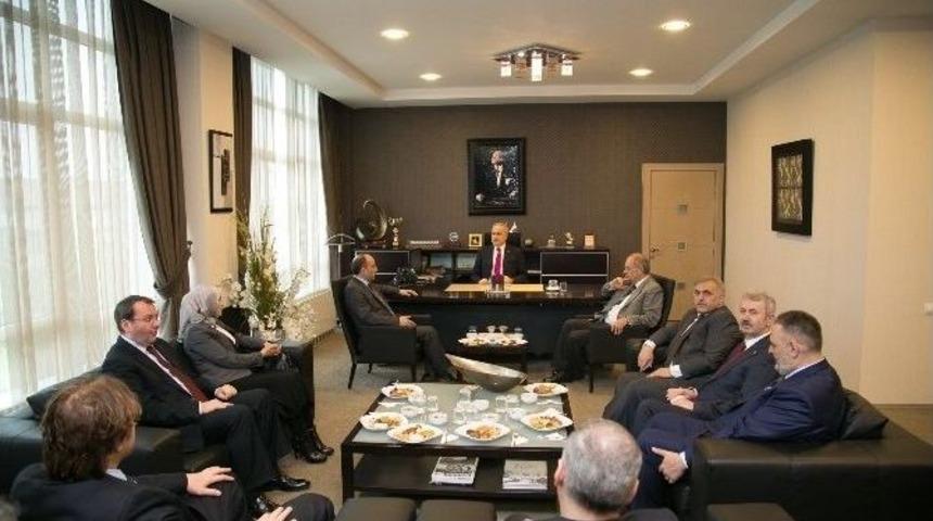 Ak Parti Adayları Satso&rsquo;yu Ziyaret Etti