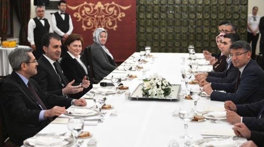 Bakan &Ccedil;elik Adana Milletvekili Adaylarıyla Bir Araya Geldi