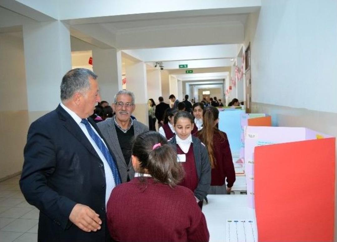 Adilcevaz&rsquo;da T&uuml;bitak Bilim Fuarı A&ccedil;ıldı