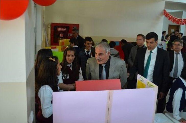 Adilcevaz’da Tübitak Bilim Fuarı Açıldı G2