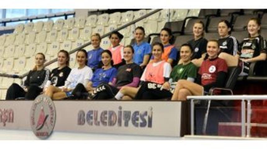 Melekler Danimarka&rsquo;ya Gitti