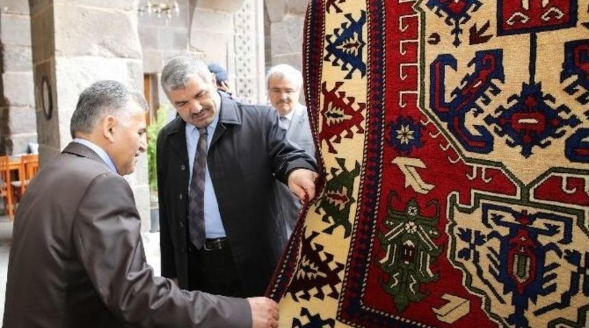 Başkan &Ccedil;elik&rsquo;in Sanat G&uuml;nl&uuml;ğ&uuml;