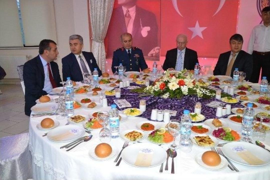 Emniyet Teşkilatı Şehit Aileleri İle Biraraya Geldi