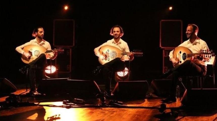 Le Trio Joubran Nil&uuml;ferlileri B&uuml;y&uuml;ledi