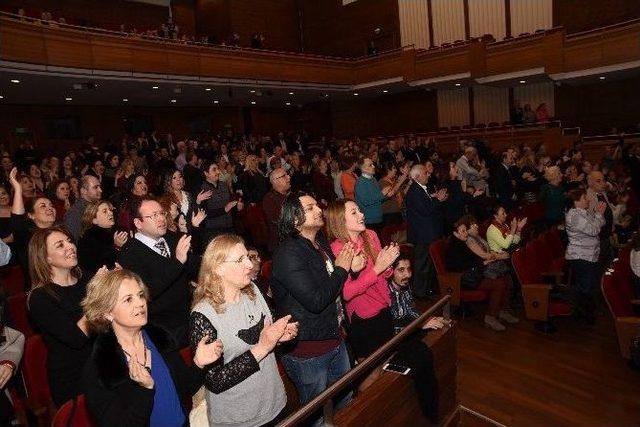 İzmir’de Öğrenciler İçin “dünyanın Müziği”