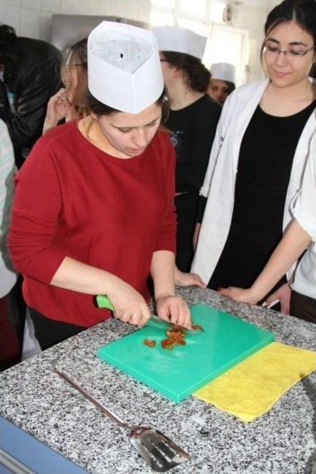 Gaziantep Mutfafağını &Ouml;ğrenmek İ&ccedil;in Ankara&rsquo;dan Geldiler 3