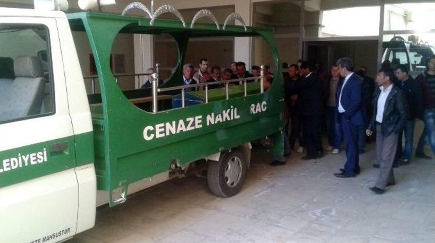 Adıyaman&rsquo;da Trafik Kazası: 1 &Ouml;l&uuml;, 7 Yaralı