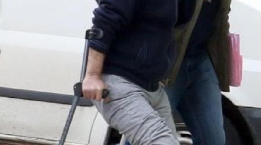 Uyuşturucudan Bacağı Kesildi, Uyuşturucu Ticaretinden G&ouml;zaltına Alındı