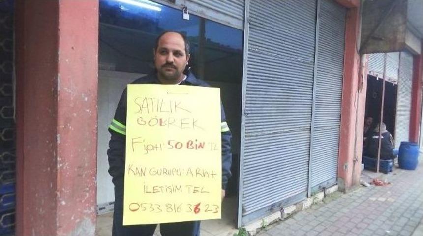 (&ouml;zel Haber) Boynuna Afiş Asıp B&ouml;breğini Satılığa &Ccedil;ıkardı