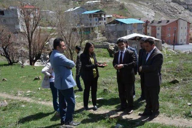 Hakkari nin En Eski Mahallesi 80 Yıl Sonra Yola Kavuşuyor 2