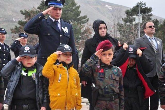 Bitlis&rsquo;Te Polis Bayramı Kutlaması 2