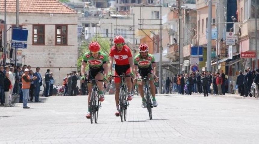 Uluslararası Bisiklet Turu Silifke&rsquo;den Ge&ccedil;ti