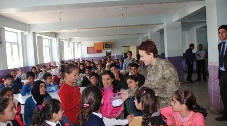 Hakkari&rsquo;de &Ccedil;ocuk İstismarı Bilgilendirme Toplantısı
