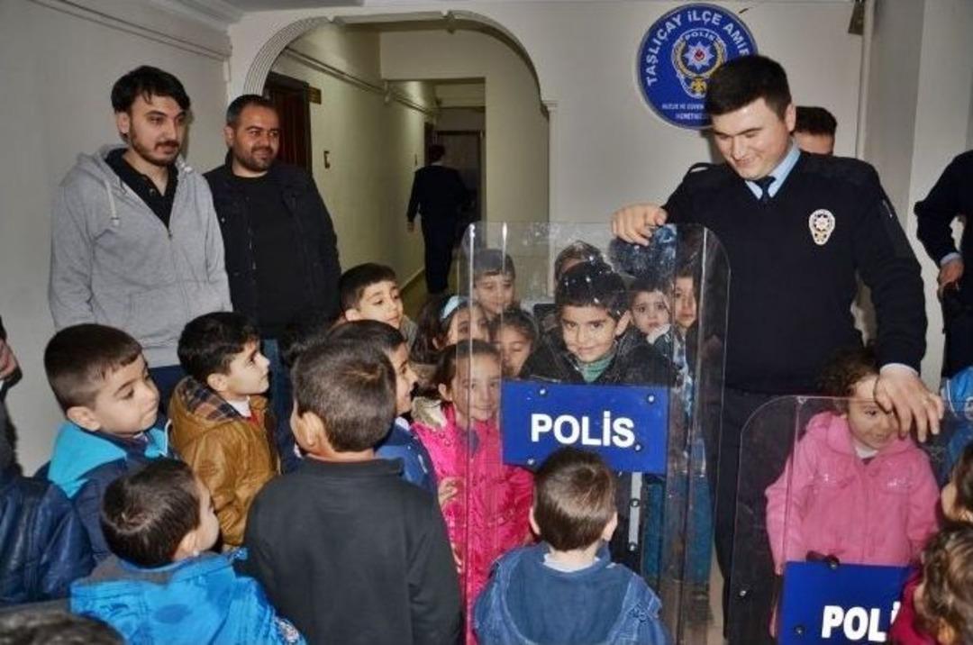 Ağrı&rsquo;da Polis Haftası Kutlamaları