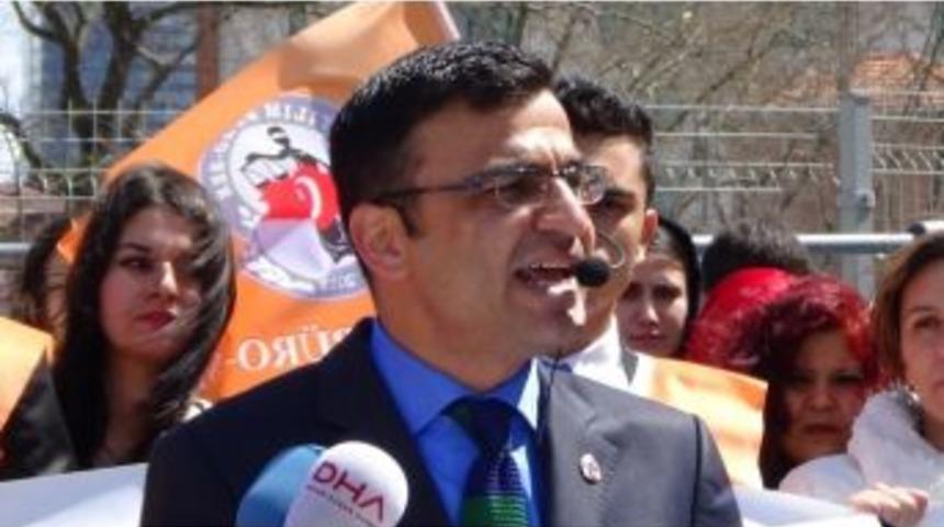 Adliye Personelinden Aranma Tepkisi: &ldquo;vatandaş Gibi Didik Didik Aranıyoruz&rdquo;