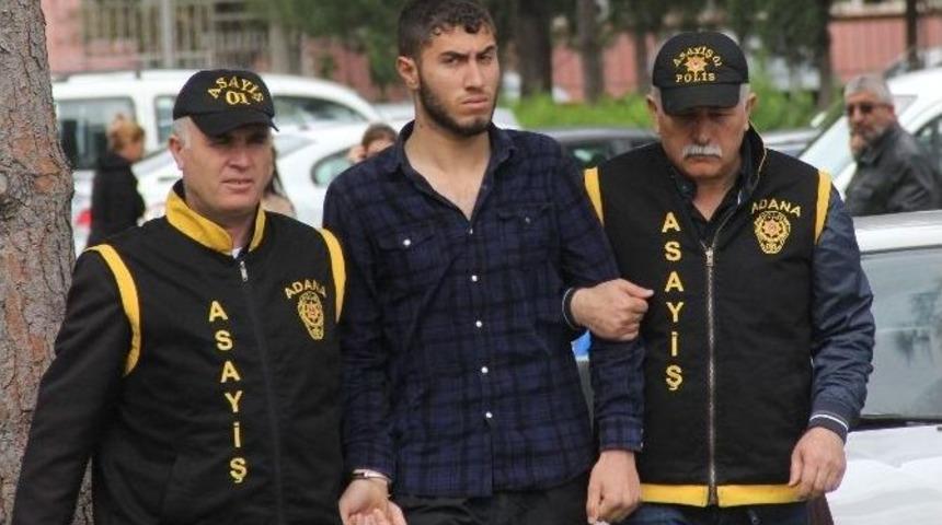 Belediye Aracında &Ouml;ld&uuml;r&uuml;len Amele &Ccedil;avuşunun Zanlıları Adliyeye Sevk Edildi