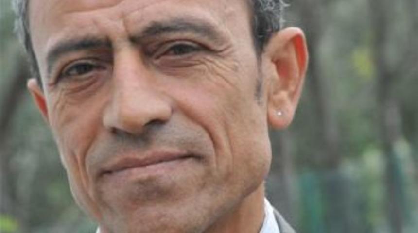 Male Teachers Can Wear Earrings In Class, Turkish Court Rules