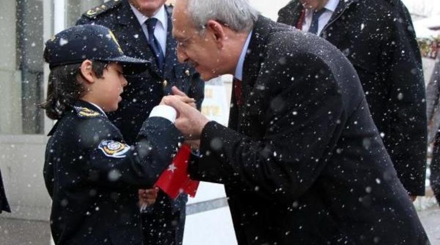 Kemal Kılı&ccedil;daroğlu: Siyasete Giren Başarısız Olursa Bırakması Lazım (2)