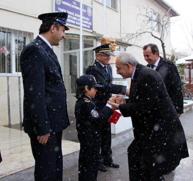 Kemal Kılıçdaroğlu: Siyasete Giren Başarısız Olursa Bırakması Lazım (2)