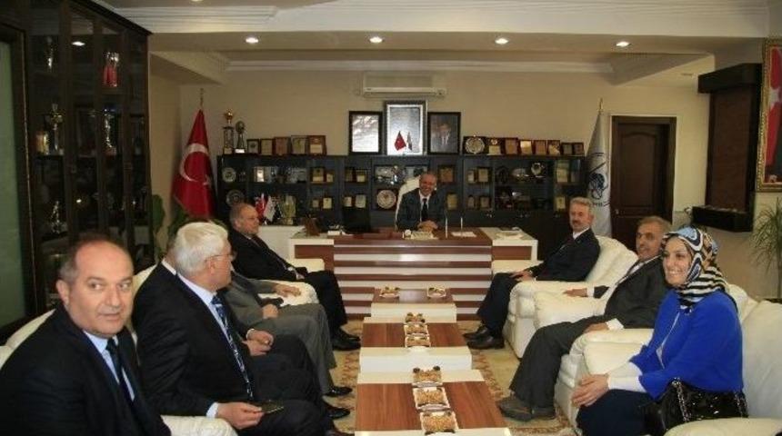 Ak Parti Adaylarından Başkan Dişli&rsquo;ye Ziyaret