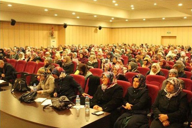 Tosya’da Kutlu Doğum Haftasında 40 Hadis Ezberleme Yarışması Yapıldı 1