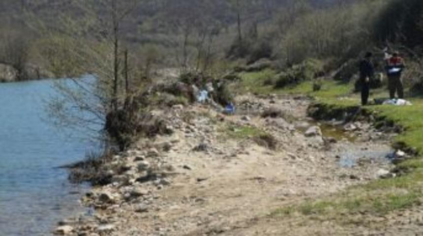 Dere Kenarına Atılmış Bebek Cesedi Bulundu