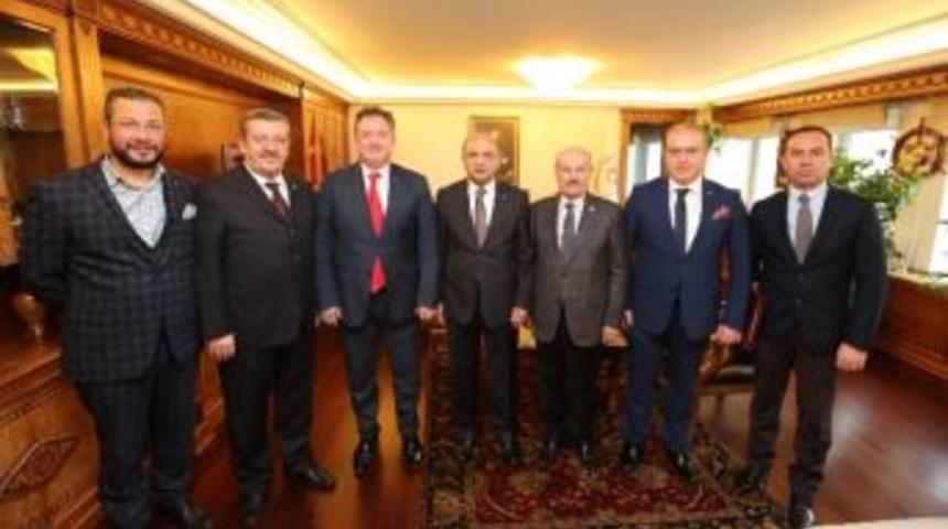 İl Başkanı Saylar Ve Tso Başkanı &Ouml;zcan Bakan Fikri Işık İle G&ouml;r&uuml;şt&uuml;