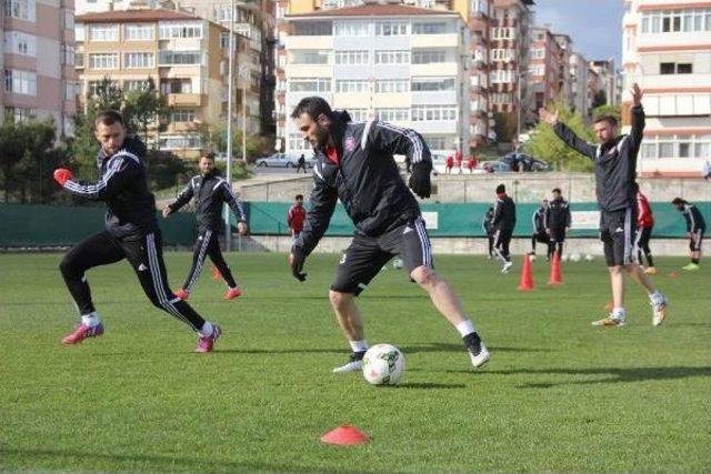 Kardemir Karabükspor'da Viola Affedildi