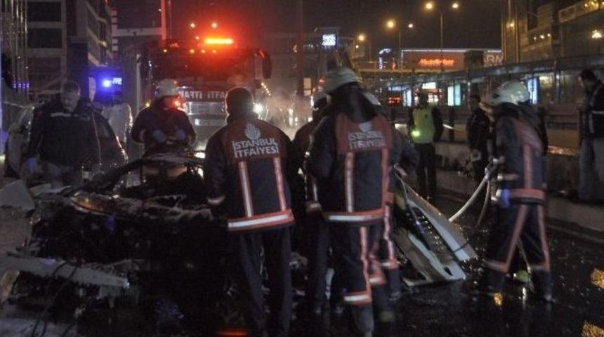 Alev Topuna D&ouml;nen L&uuml;ks Ara&ccedil;ta Feci &Ouml;l&uuml;m