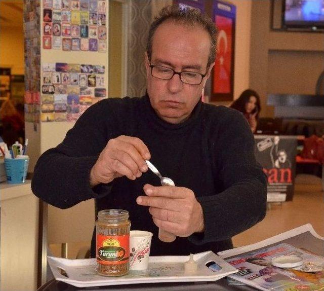 (&ouml;zel Haber) Hayvan Sevgisinin B&ouml;ylesi 3