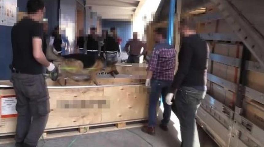 Mersin'de 15 Milyon Tl'lik Uyuşturucu Hap Bulundu