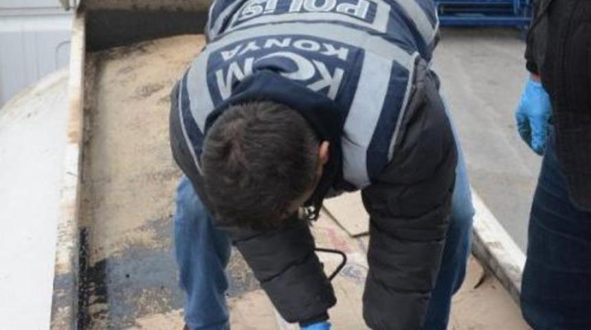 Tankerde 160 Bin Paket Ka&ccedil;ak Sigara Bulundu