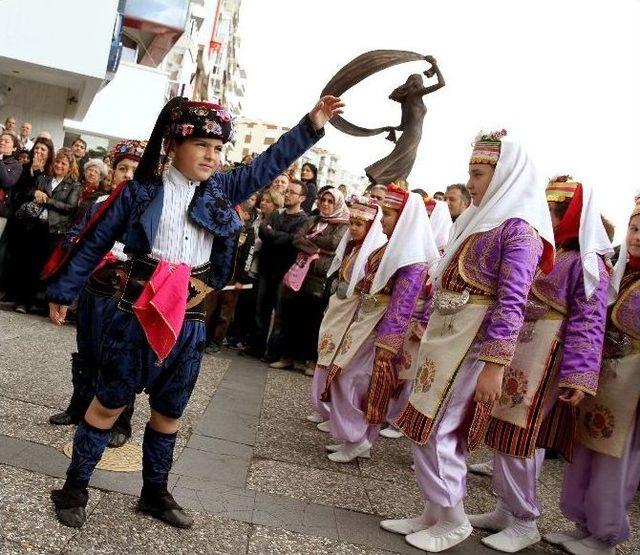 D&uuml;nya &Ccedil;ocukları Karşıyaka&rsquo;da Buluşacak 1