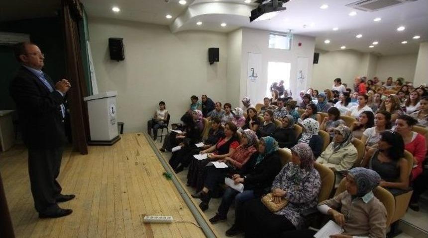 Bayraklı&rsquo;da 2015 Yılının İlk &Uuml;&ccedil; Ayında 174 Kişiye İş Sahibi Oldu