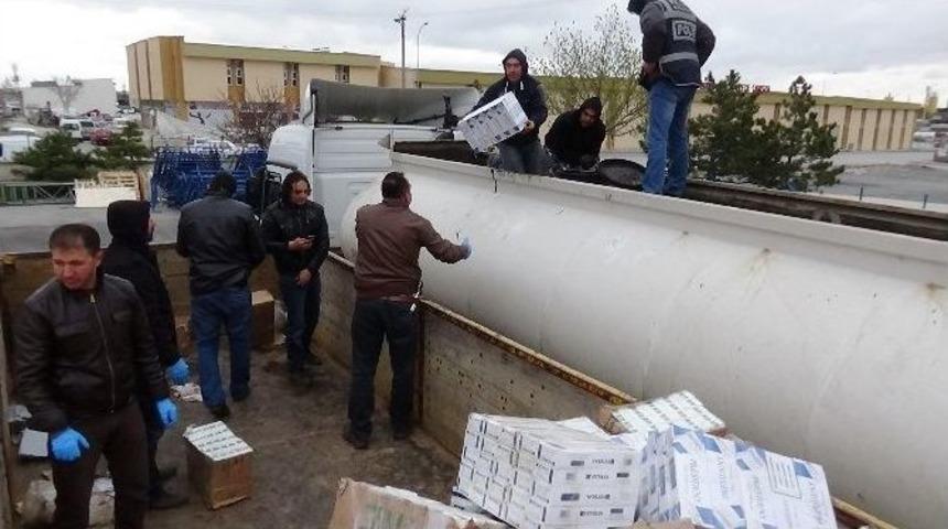 Konya&rsquo;da 160 Bin Paket Ka&ccedil;ak Sigara Ele Ge&ccedil;irildi