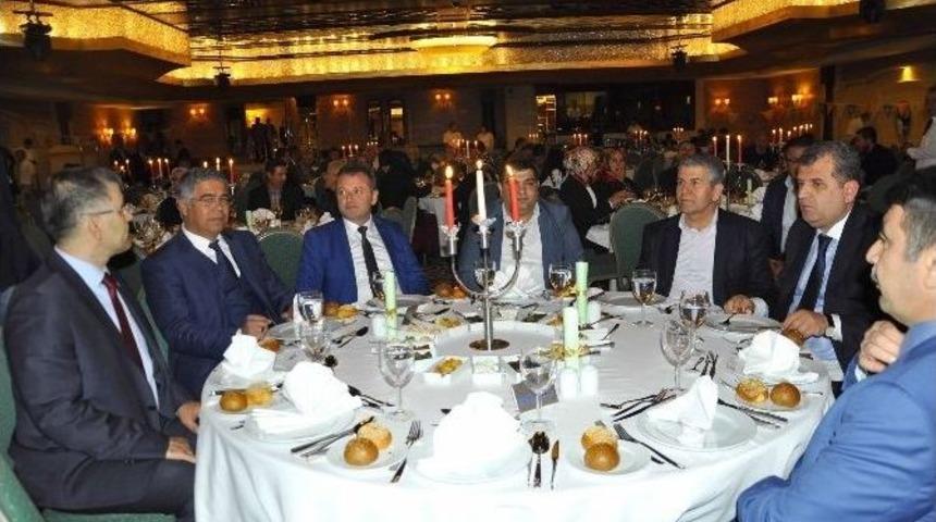 Manavgat Ak Parti’den Birlik Mesajı