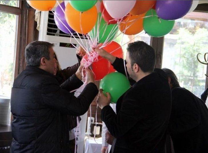 Dilek Balonları Parkinson Hastaları İçin Uçtu G1