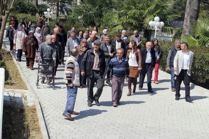 Dilek Balonları Parkinson Hastaları İçin Uçtu G2