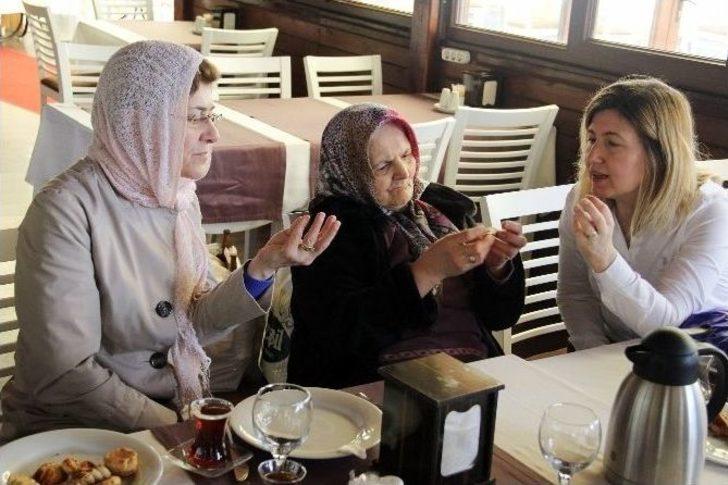 Dilek Balonları Parkinson Hastaları İçin Uçtu G3