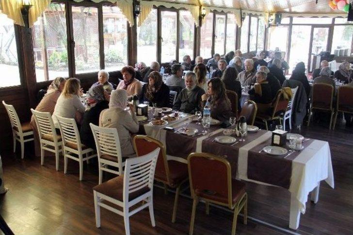 Dilek Balonları Parkinson Hastaları İçin Uçtu G5