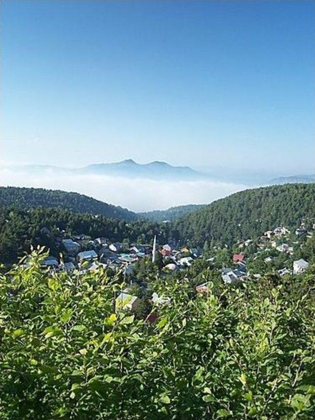 Araştırmacı Yazar Kadir Aslan, Köyünün 150 Yılını Kitap Haline Getirdi